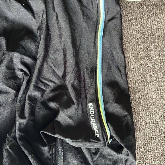 Speedo Endurance chlorine resistant swimsuit - Picture 4 of 10